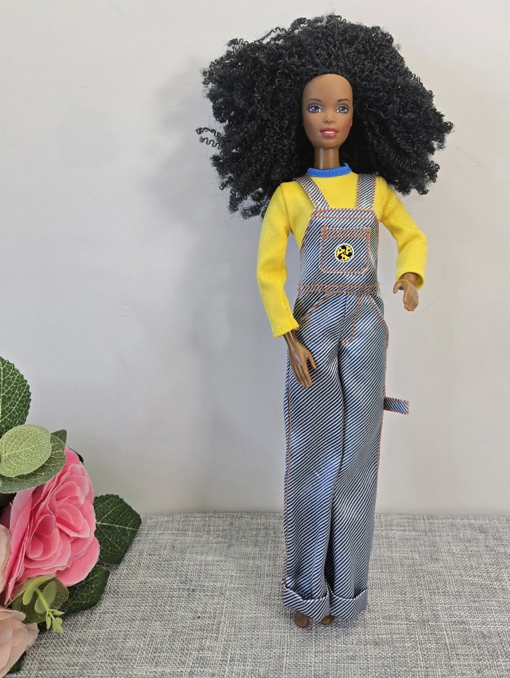 Vintage Barbie Generation Girl Nichelle African American Doll 1990s Mattel